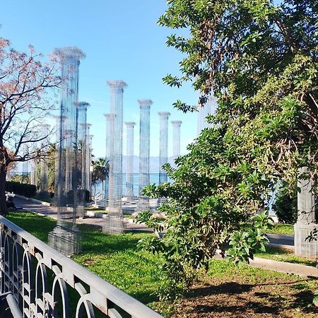 شقة Reggioduomo ريجّو دي كالابريا المظهر الخارجي الصورة
